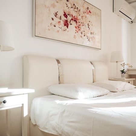 Crown Central Three Bedroom Apartment Белград Екстериор снимка